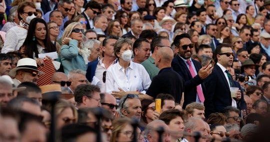 Los aficionados no terminaron de entrar hasta el cuarto toro