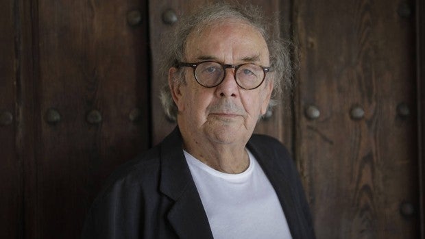 Antonio Jiménez Millán: «Los Machado son una referencia en la literatura española»