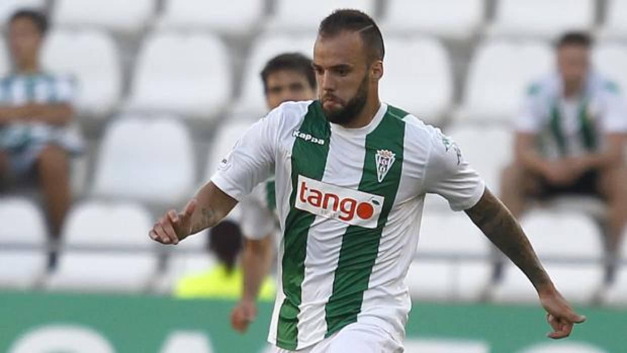El centrocampista del Córdoba CF Edu Ramos, en El Arcángel