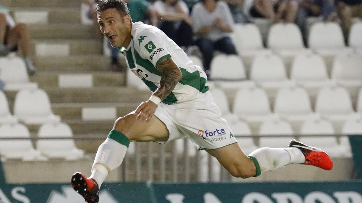 José Ángel Carrillo, delantero del Córdoba CF