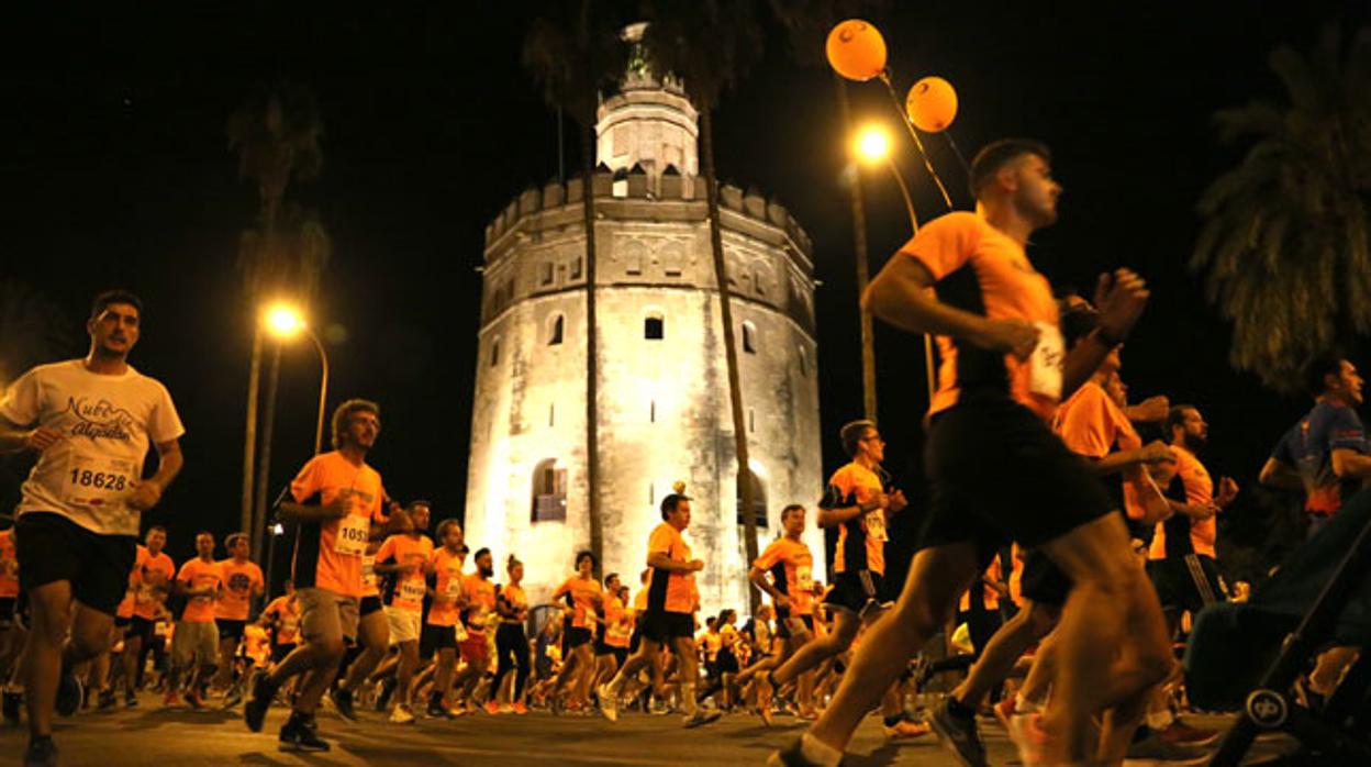 La Carrera Nocturna de Sevilla cuenta ya con 12.500 inscritos