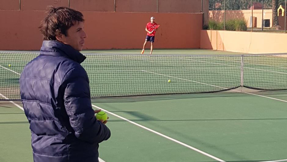 Un sevillano en la burbuja del Open de Australia 2021
