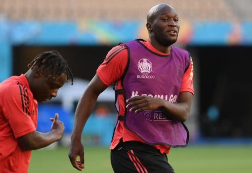 Romelu Lukaku en el entrenamiento realizado por la selección de Bélgica en el estadio de la Cartuja
