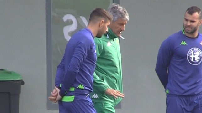 Barragán, ausencia en la vuelta al trabajo del Betis