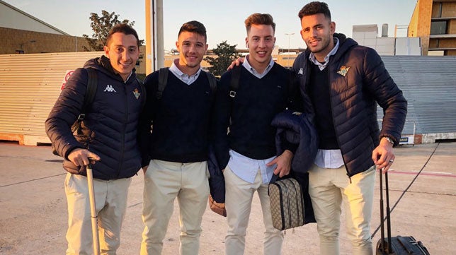 El Betis llega a Huesca tras tener que aterrizar en Zaragoza por la niebla