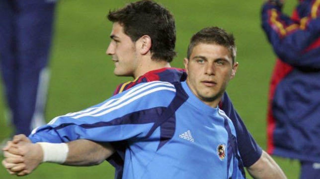 Los jugadores del Betis mandan su apoyo a Casillas
