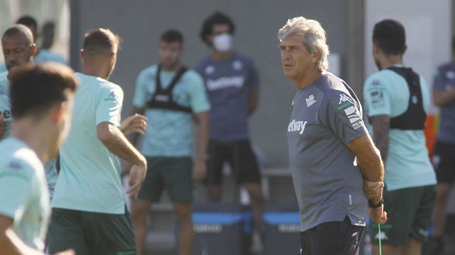 Asignaturas pendientes para Pellegrini en la pretemporada