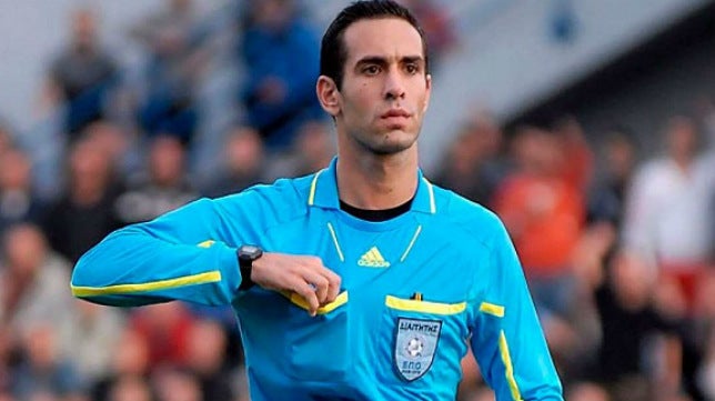 El griego Anastasios Papapetrou arbitrará el SevillaDudelange
