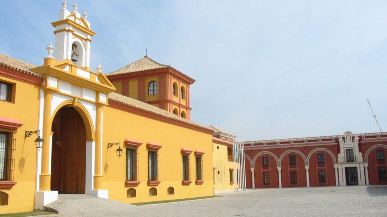 El hotel La Boticaria, ubicado en el municipio sevillano de Alcalá de Guadaíra, permenece cerrado desde 2013