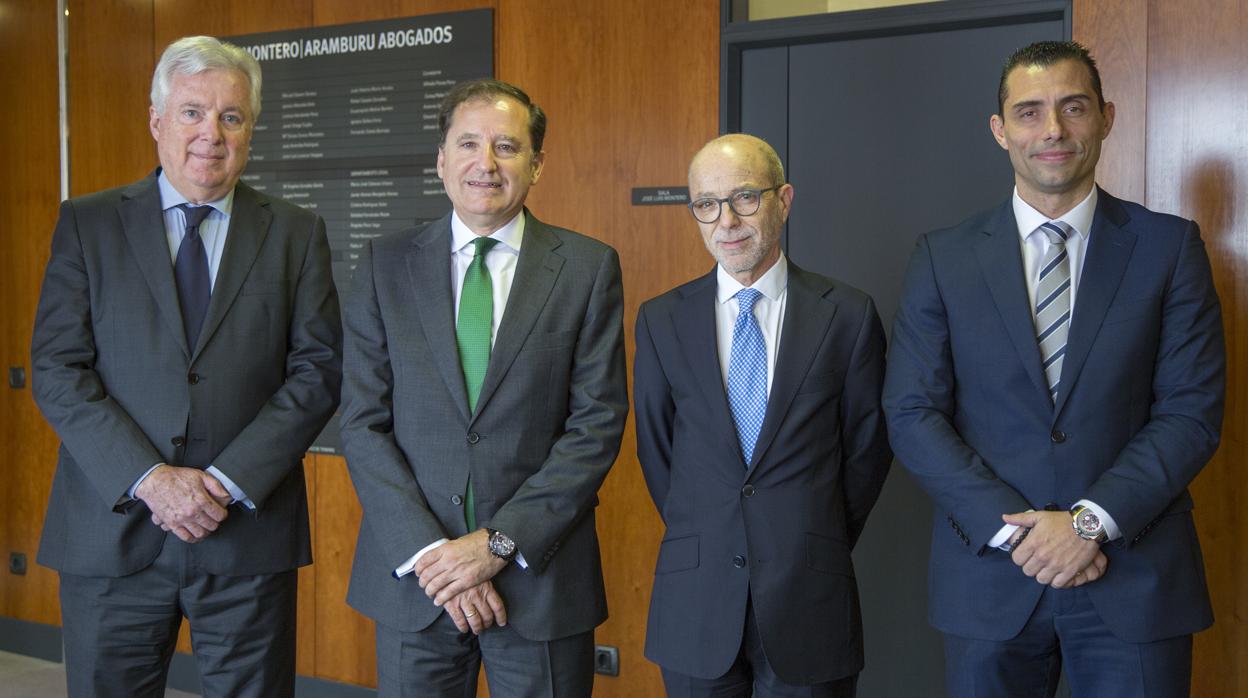 Armando Fernández-Aramburu, Ignacio Albendea, Enrique Montero y Marcos Peña