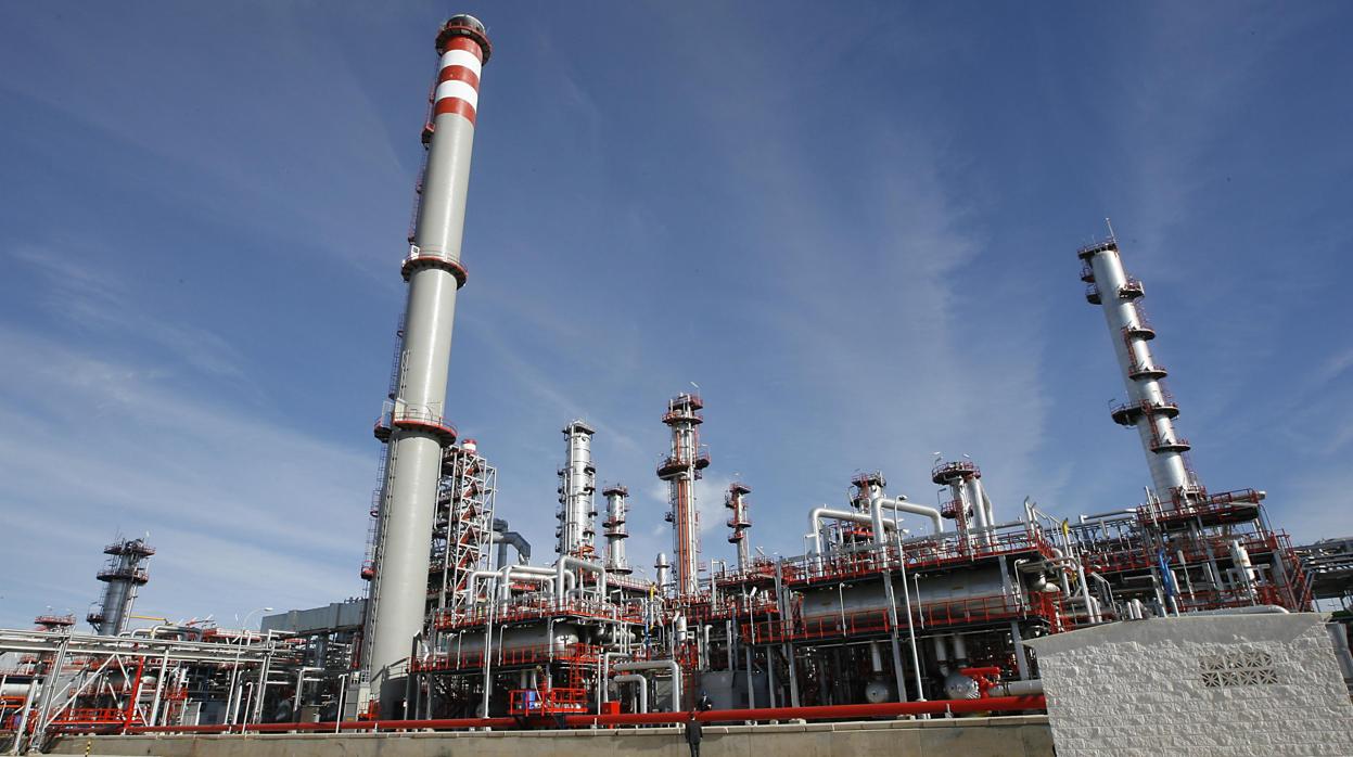 Refinería de Cepsa en Huelva