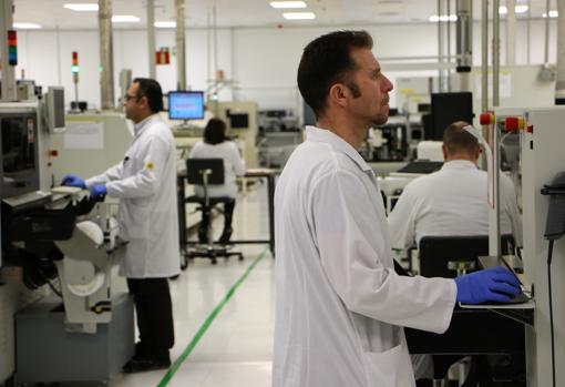 Instalaciones de la firma de sistemas electrónicos Mades Málaga Aerospace, Defense & Electronics Systems
