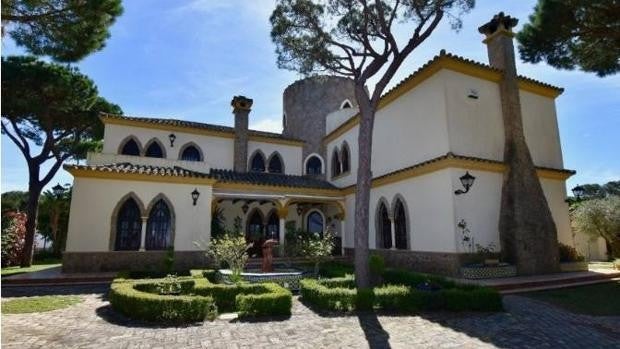 Las cinco fincas con piscina con más encanto a la venta en Andalucía