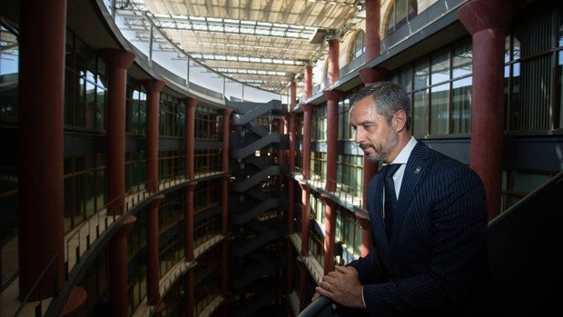 La deuda de Andalucía baja un 3,8% en el primer trimestre y se sitúa en 35.865 millones, el 21,6% del PIB