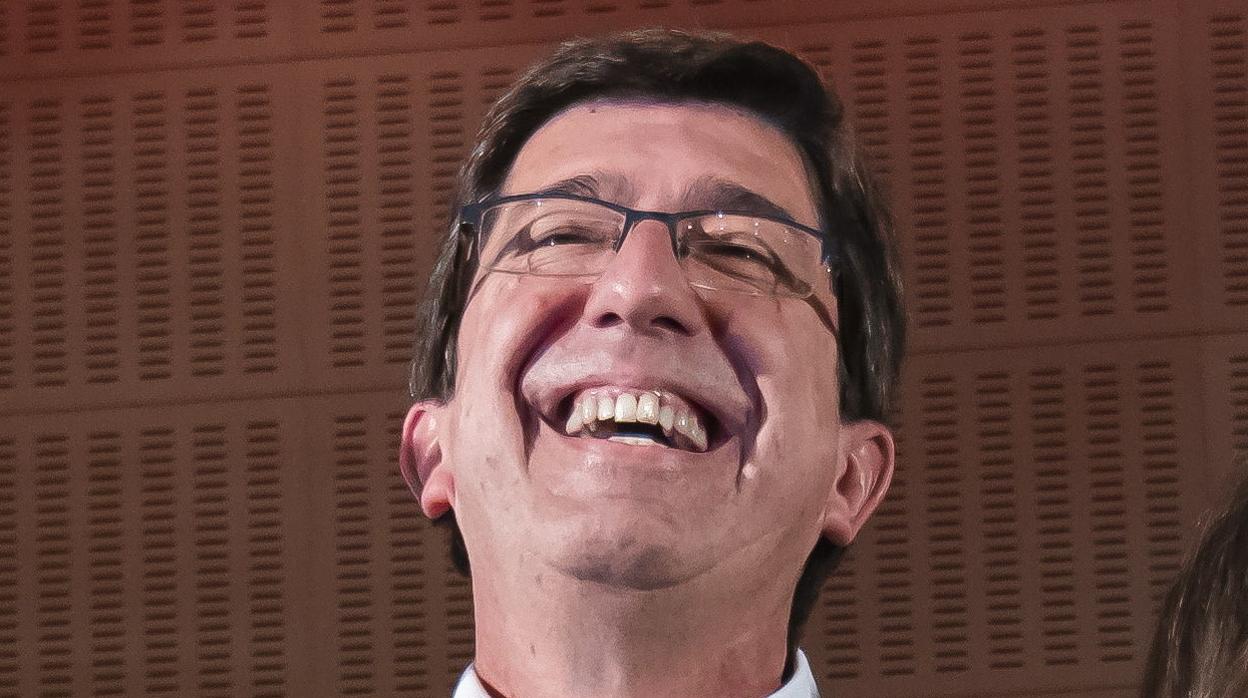 El candidato a la Junta de Andalucía por Ciudadanos, Juan Marín, el presidente de Ciudadanos, Albert Rivera y la líder en Cataluña, Inés Arrimadas, comparecen tras conocerse los resultados de las elecciones andaluzas