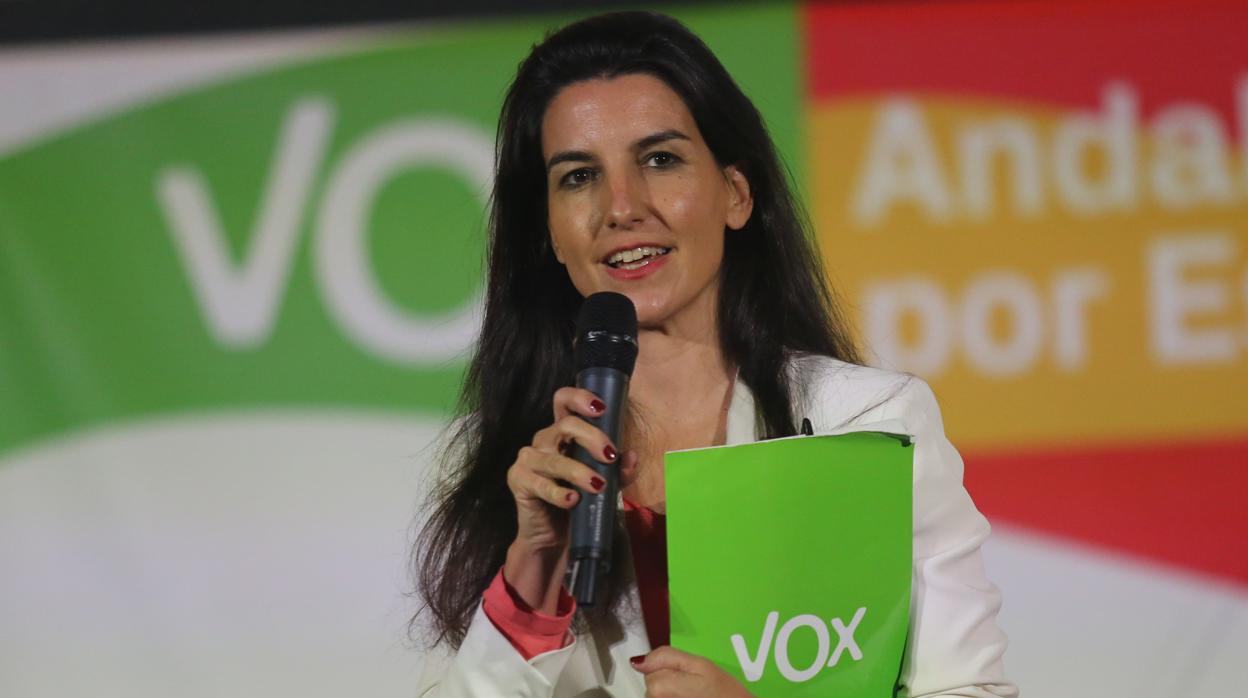 La portavoz del Comité Electoral de VOX, Rocío Monasterio, en la sede electoral del partido en Sevilla