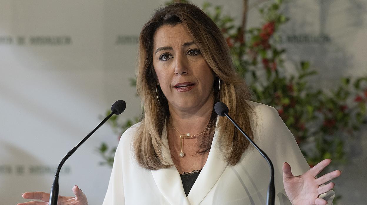 La presidenta andaluza Susana Díaz ha felicitado las fiestas navideñas apelando a «mantener la esperanza viva»