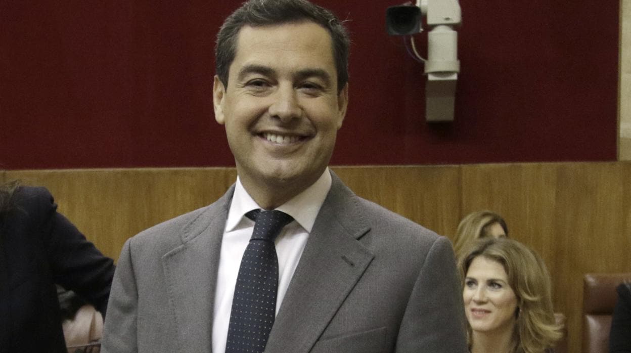 Juanma Moreno, este jueves en el Parlamento de Andalucía