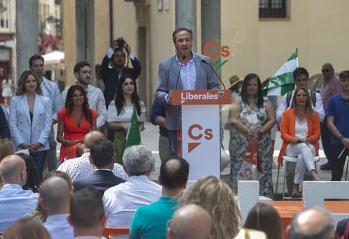 Ángel Pimentel, cabeza de lista de Cs por córdoba durante un acto del partido