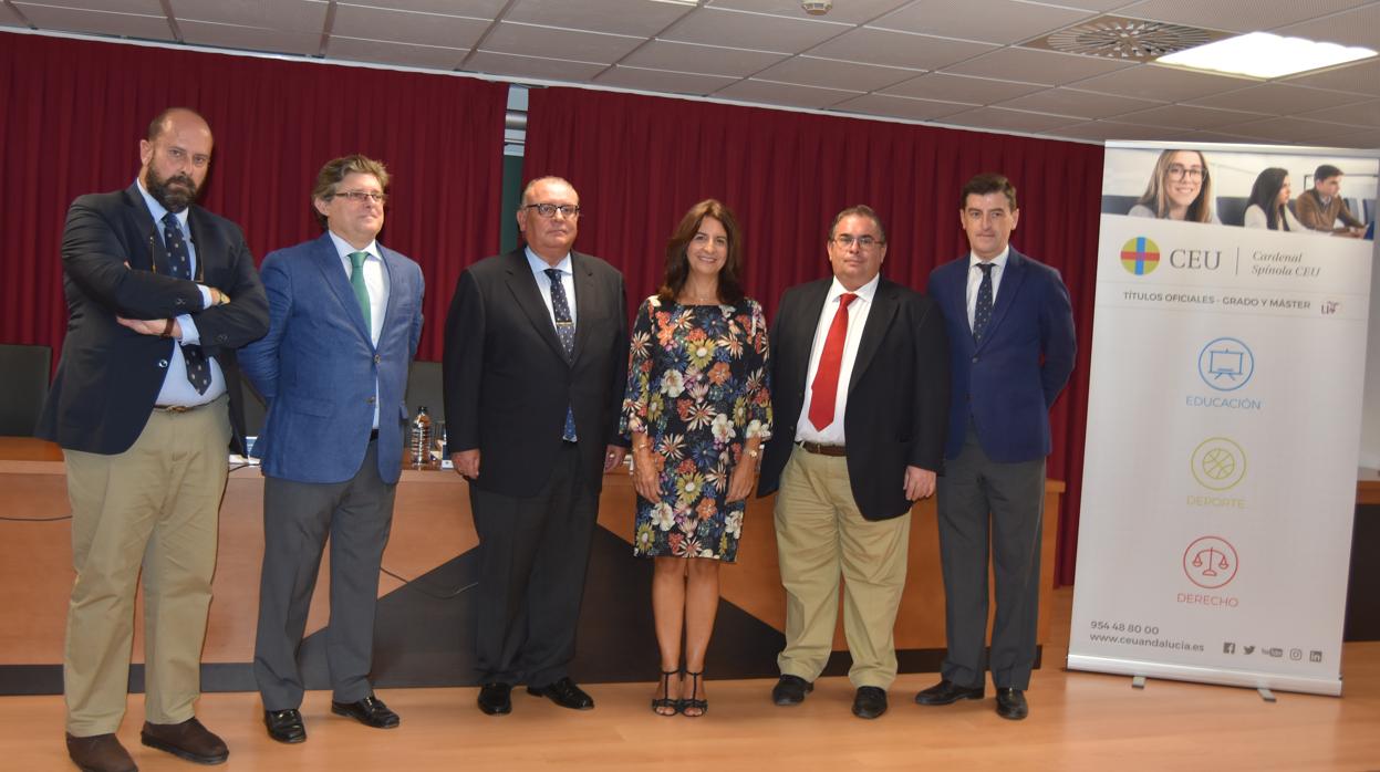 Muñoz y Pabón y su vinculación al mundo de las cofradías, a debate, en CEU Andalucía