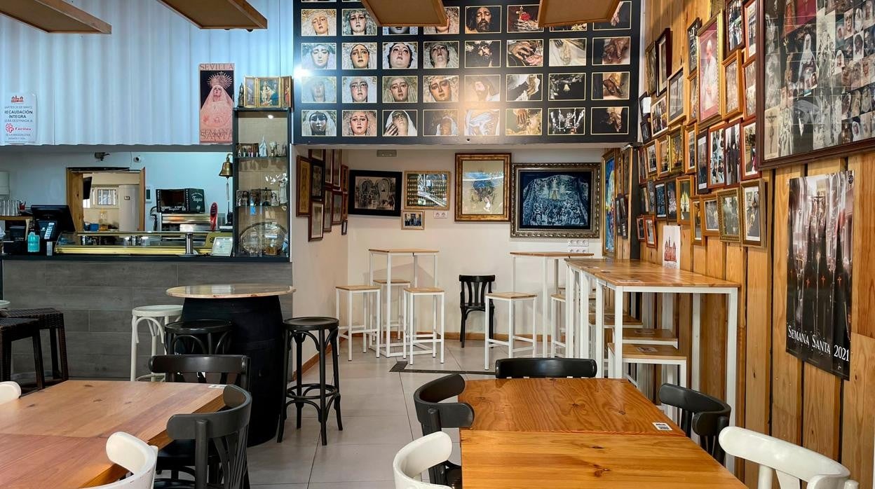 Bodega La Hermandad, en la calle Canalejas
