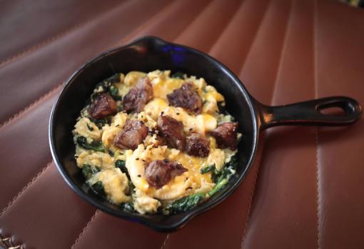 La Cacharrería se pone salada a la hora del almuerzo