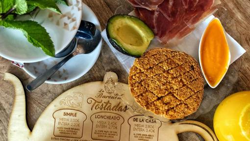 Desayunos con mucha miga: los bares de Sevilla que más panes ofrecen