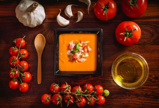 La calidad de las materias primas que usemos es clave para que el salmorejo esté delicioso