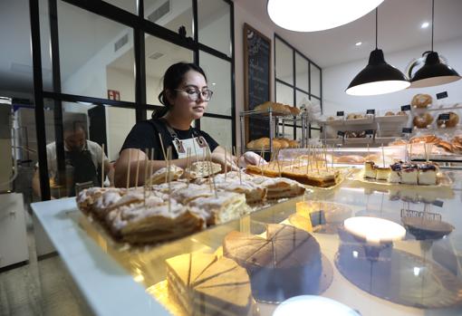 Interior del establecimiento, ubicado en la calle Rafael de la Hoz Arderius