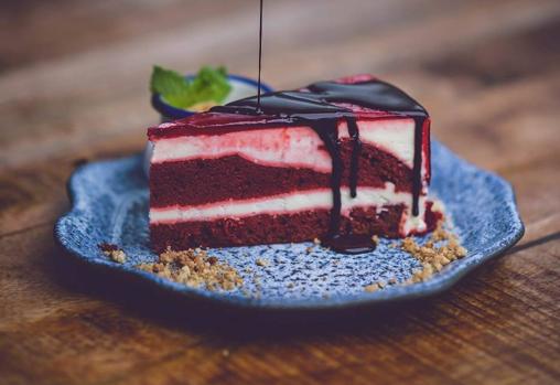 Hummo, la marca carnívora de Burro Canaglia, llega a Bormujos