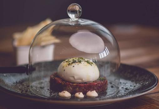 Hummo, la marca carnívora de Burro Canaglia, llega a Bormujos