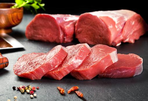 Arguiñano nos propone guardar la carne en papel encerado