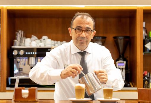 José Rodríguez Rodríguez (El Cairo): «Mi prioridad es que el cliente se sienta a gusto»