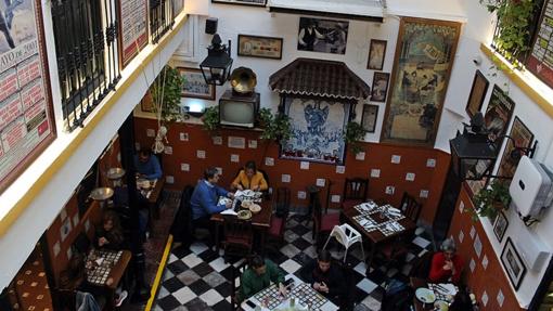 Donde comer en Córdoba en bares y tabernas galardonados con los Premios GURMÉ