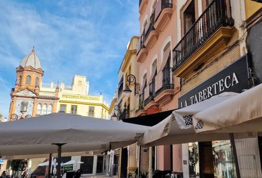 La Taberteca, una taberna sevillana con la firma de Juan Andrés Morilla