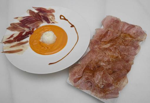 Salmorejo con jamón y helado de aceite y lacón a la gallega