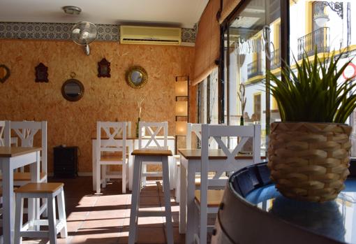 El luminoso interior de Lagar de Orive, en la calle San Pablo