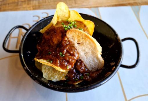 Arcos 33, tapeo casero junto a la parroquia de Los Remedios