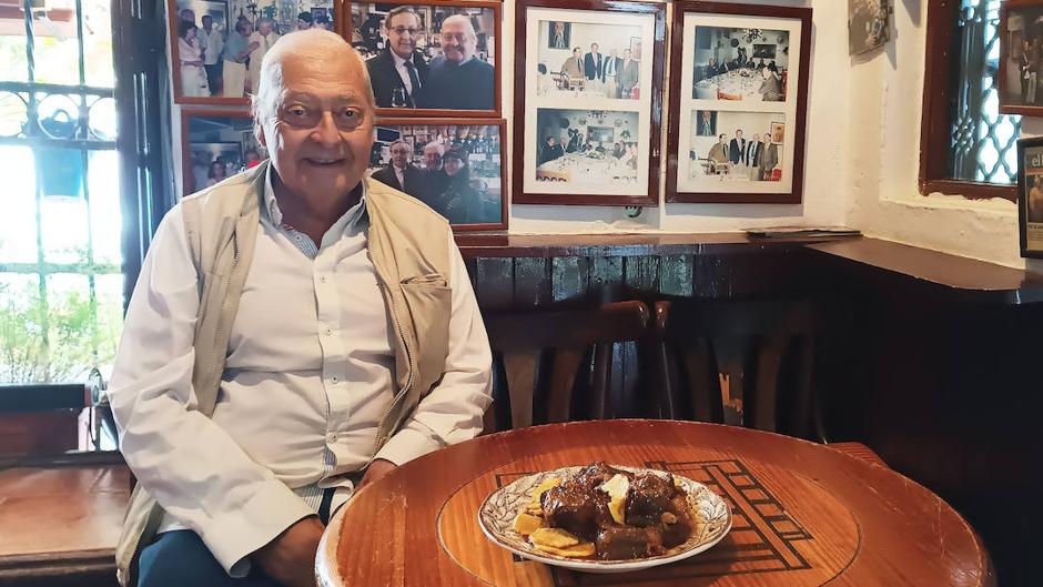 El Burlaero: el rabo de toro como seña de identidad