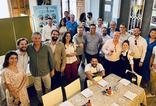 Asistentes al primer evento de Andalusian Cooking Tour en La Cochera del Abuelo