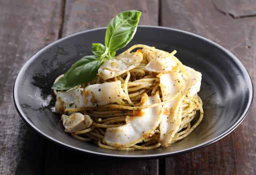 Estos moluscos son muy versátiles en la cocina casando con alimentos muy variados, como, por ejemplo, este plato de pasta