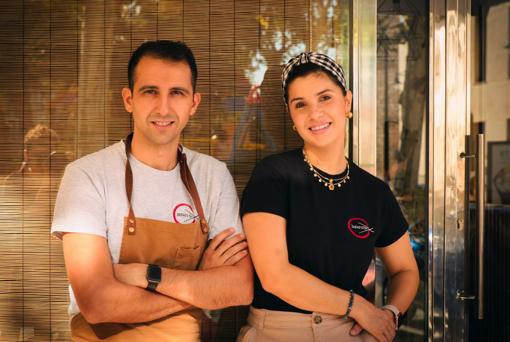 Luis Contreras y Claudia Zamora, propietarios de Japanish Tapas