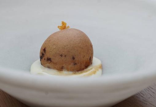 Bombón de chocolate frito