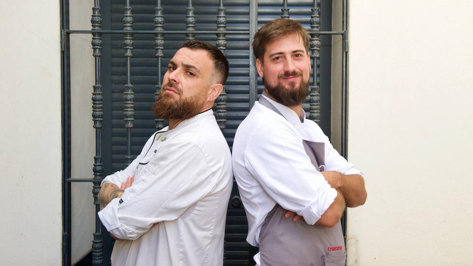 Mano a mano entre Santi Temblador (El Cuelgue) y Javier Olivares (Olivares Bar)