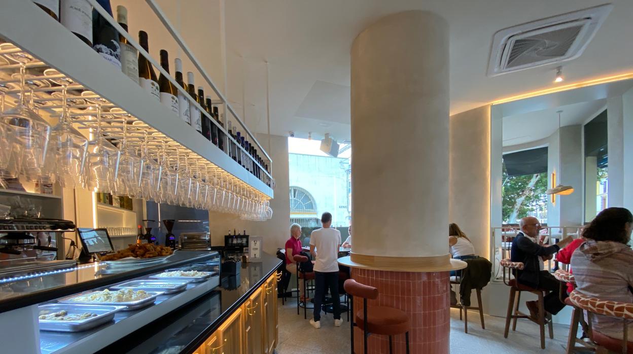 Llega a la calle Adriano la madrileña barra de La Bientirada