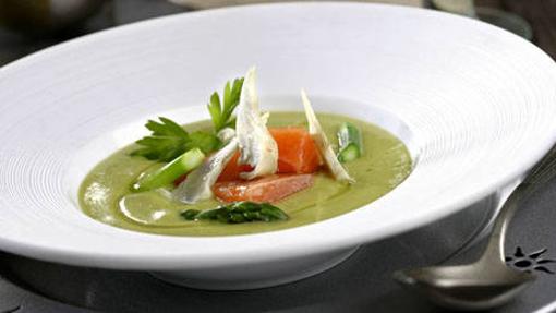 10 recetas de cremas para tus comidas de Navidad: dale un toque original a tus entrantes