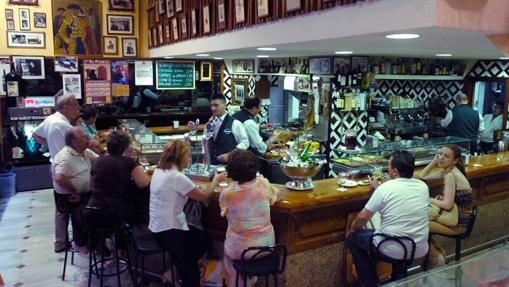 Bares de Sevilla con los que acertar si tienes invitados de fuera