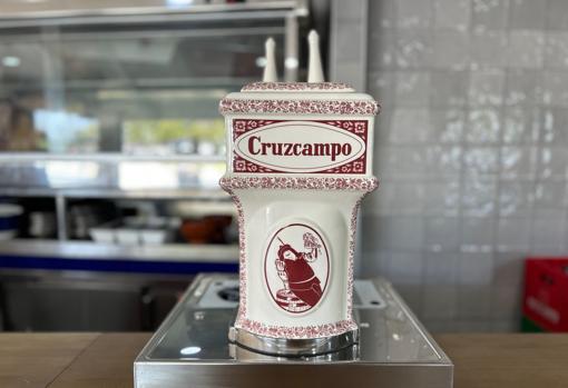 La Sevillana, cerveceo y tapeo a gran escala junto al Alamillo