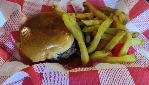 Mercados de abastos de Sevilla: Once restaurantes para comer este 2024