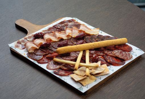 El 29: cocina «non stop», dos cartas distintas y vistas panorámicas al Parque María Luisa